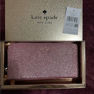 Large Kate Spade Wallet